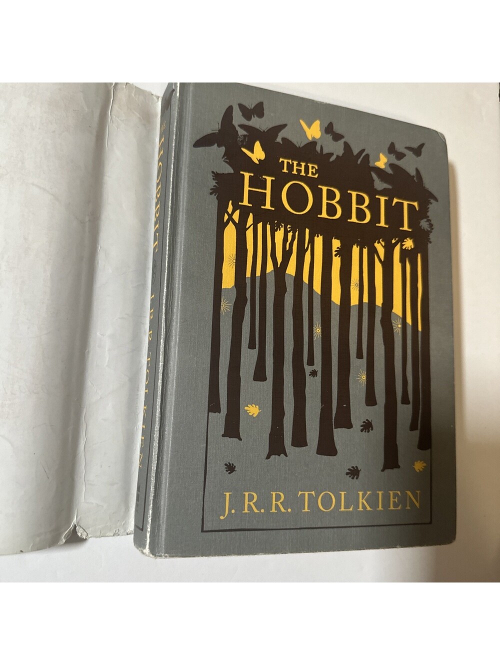 The Hobbit by Tolkien, J. R. R. Book - Picture 5 of 9